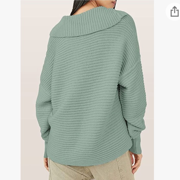 Ribbed Collared Green Sweater NWT - Picture 5 of 11